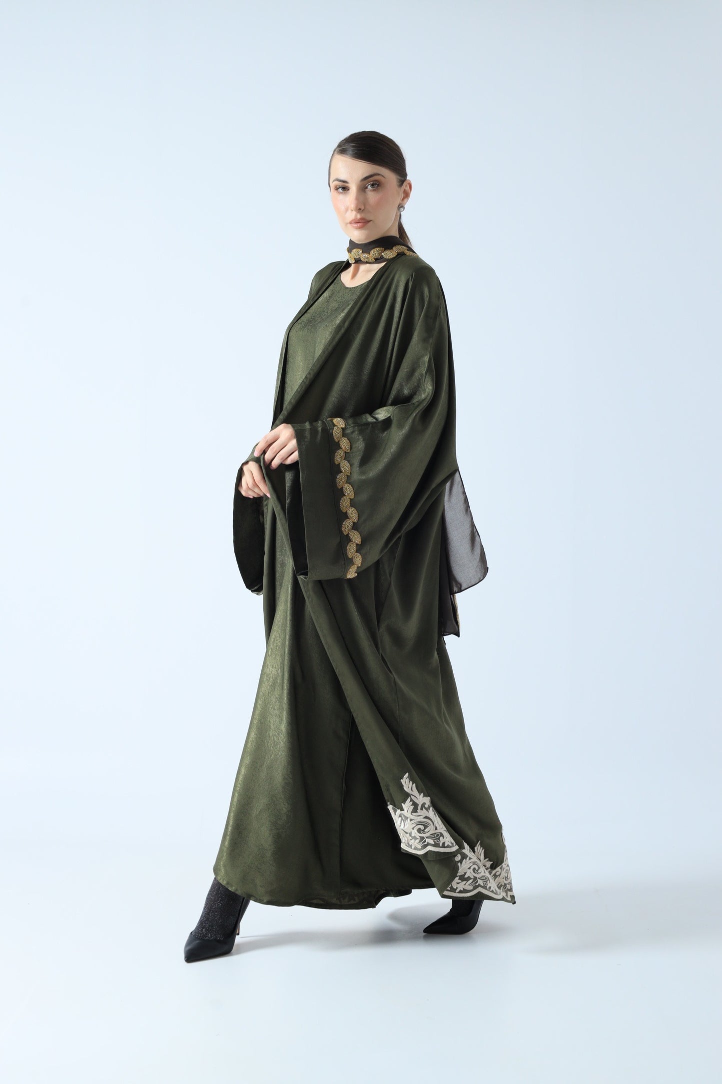 WASHED SILK ABAYA GOLDEN OLIVE